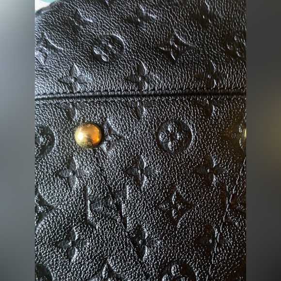 Louis Vuitton Black Empreinte Artsy Shoulder Bag - Picture 7 of 13